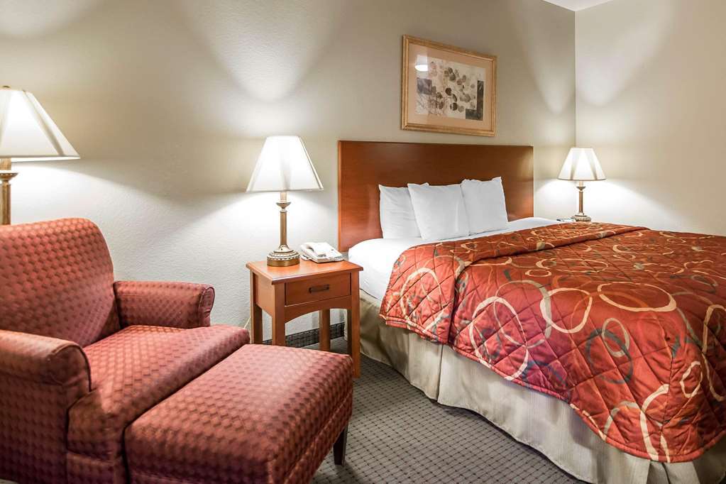 Quality Inn Parsons North Habitación foto